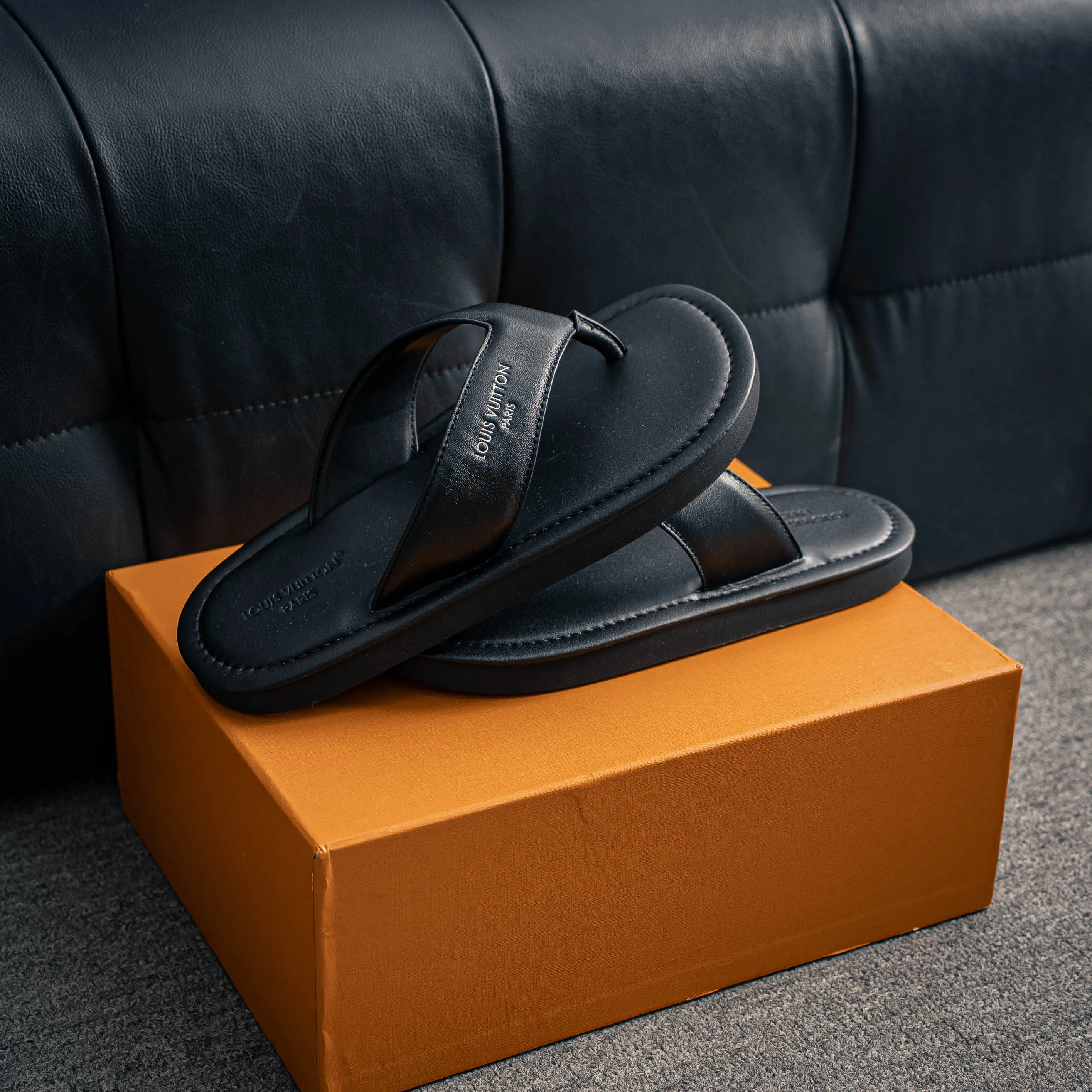 # LOUIS VUITTON ｜ 2026ss LOUIS VUITTON Venice Cowhide Leather Shoes Shoes Sandals 。 Cowhide Leather ，Shoes